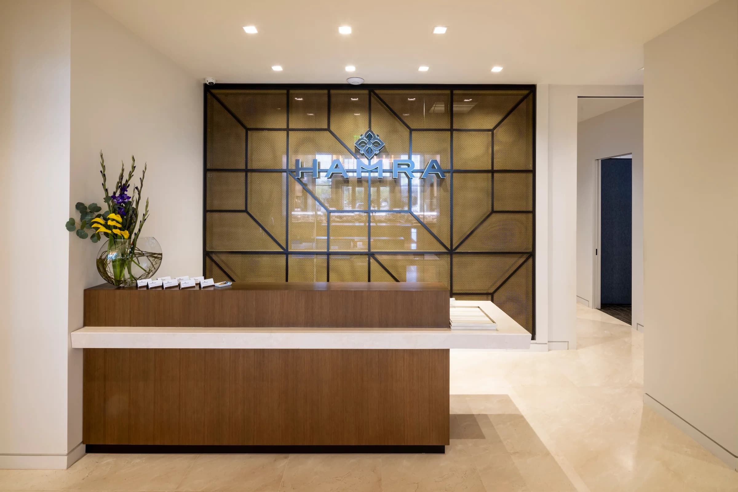 Hamra Jewelers - View 15